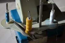 Побутовий б нитки