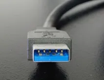 Чим відрізняється USB 2 відрізняється