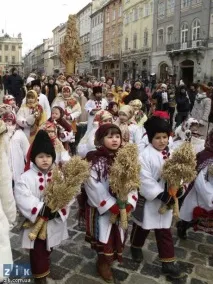 Дідух – давньослов’янський родовий новорічний символ дідух