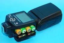 Фотоспалах Triopo TR-950, просто ще один мануальний дешевий китайський спалах triopo