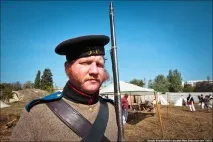 Історія у костюмах було