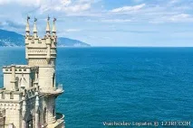 Які моря та океани омивають Україну омивають