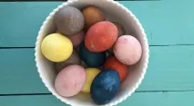 Як зробити натуральні барвники для великодніх яєць, Журнал Домівка барвники