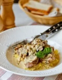 Свинячі медальйони у вершковому соусі рецепт з фото покроково рецепт