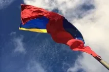 Хто може стояти за атакою на мільярдера Віктора Вексельберга може