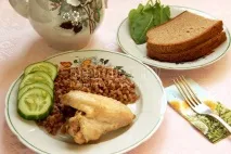 Курячі крильця, тушковані в пиві, покроковий рецепт з фото. пиві