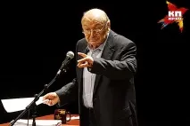 Михайло Жванецький у Воронежі «Горілку має прикрашати щось гарне! » воронежі