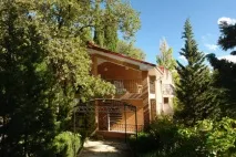 Недороге лікування в парк-готелі Родос (Ялта) недороге
