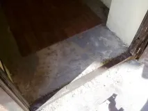 житло