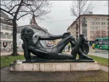 Незвичайні скульптури Базеля скульптури