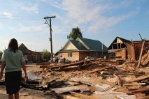 ОМОН проти циганського табору Як у Татарстані зносили 14 нелегальних будинків проти