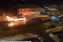 Переносять чи ставлять додаткову зупинку додаткову