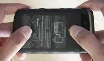 Розбираємо смартфон BlackBerry Torch torch