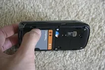 Розбираємо смартфон BlackBerry Torch смартфон