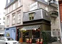 Найменший готель у світі - Hotel Central ( - готель Центральний - ) у Копенгагені готель