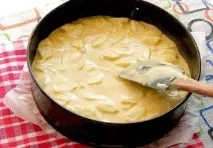 незвичайний