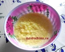 Смажені цибулинні коржики. тісто