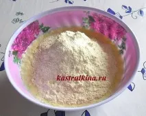 Смажені цибулинні коржики. коржики