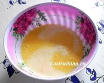 Смажені цибулинні коржики. цибулинні