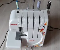 Побутові оверлоки, Характеристики трикотажного оверлока Janome ArtStyle 4057 janome