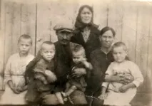 цілуй