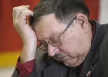 Хочеш референдум А на нари не хочеш референдум