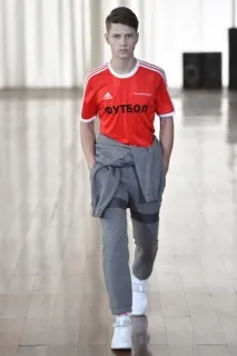 Gosha phenomenon» як Гоша Рубчинський здійснив революцію в моді phenomenon