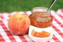 Як приготувати персикове варення варення