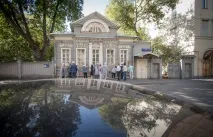 Як виглядає і реставрується один із найстаріших дерев’яних будинків Москви виглядає
