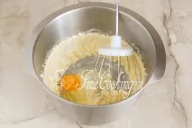 Кекс з вишнею - фото з фото тісто