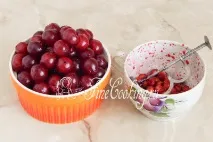 Кекс з вишнею - фото з фото вишнею