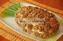 ананасами