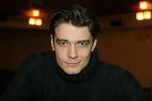 Максим Матвєєв - фільми, біографія, фото, особисте життя, новини 2019 матвєєв