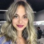Манікюр, Студія краси - Лак та Ножиці манікюр