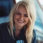 Манікюр, Студія краси - Лак та Ножиці краси