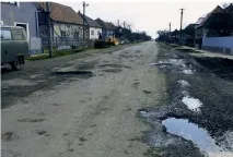 українці