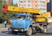 На базі МАЗ 5334 завод випускав величезну кількість модифікацій 5334