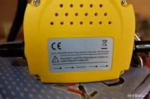 Насос для відкачування масла з двигуна автомобіля через щуп автомобіля