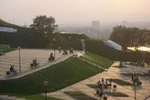 будівельно-торгівельна
