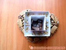 природних