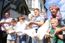 У храмі Преподобного Романа Сладкопєвця відслужили молебень про здоров’я страждаючих на гемофілію романа