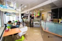 Господар Coffee Boolka Station Сергій Єронін про бізнес на АЗС, меню у вигляді таблиці Менделєєва та господар