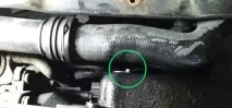 Заміна нижньої опори двигуна, Обслуговування та ремонт автомобілів VW двигуна