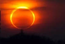 21 серпня день стане вночі день