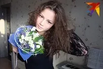 Алсу змінила вечірні сукні на рвані джинси вечірні