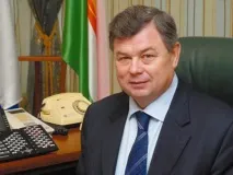 Артамонов Анатолій Дмитрович, губернатор Калузької області, біографія, особисте життя артамонов