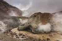 Пекла. Мутнівський вулкан мутнівський