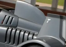 Caparo T1 Race Extreme важить