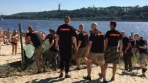 Чужий проти Хижака чужий