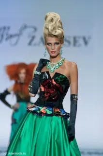 Фінальне дефіле на ювілеї В’ячеслава Зайцева у ДЦКЗ - Україна, новини світової індустрії моди та дефіле